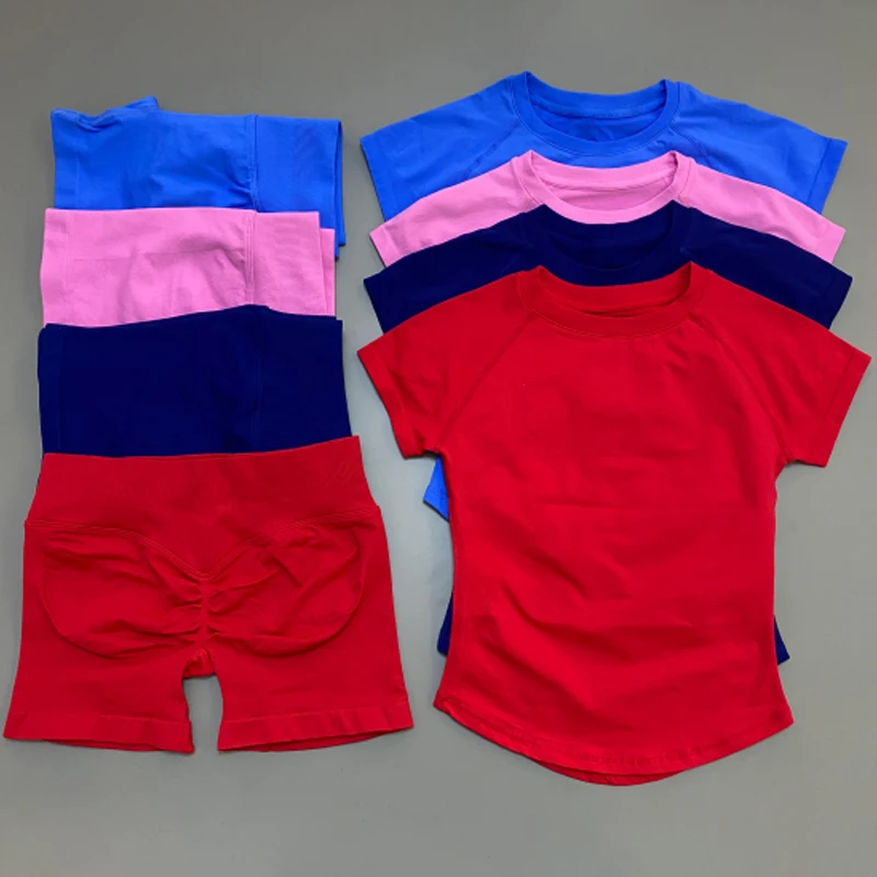 Image of Damen Kurzarm-Yoga-Set mit Logo, Hochgeschnittene Shorts, Nahtloses Fitness-Workout-Lauf-Outfit, 2-teiliges Set