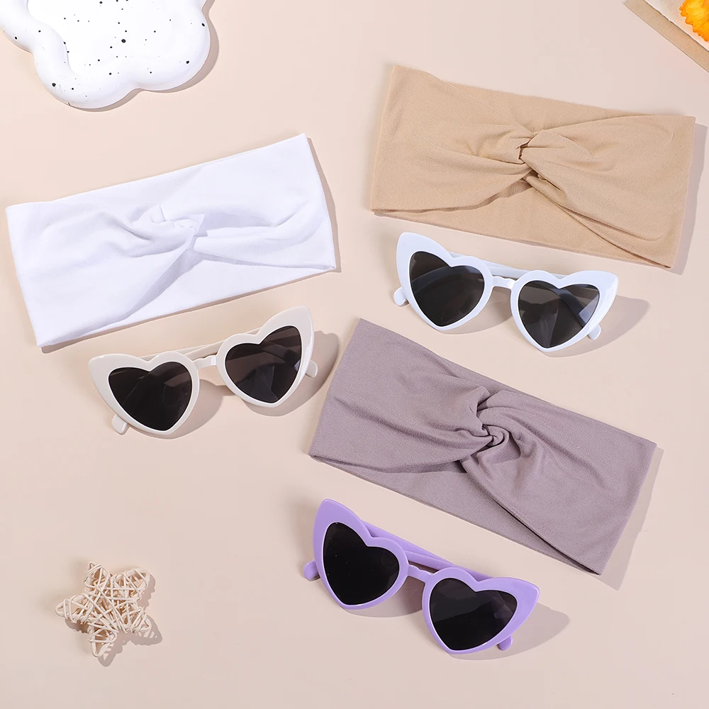 2 Sets Herz Mode Sonnenbrillen Sport Yoga Baby Stirnbänder Boutique Sonnenbrillen Neugeborene Jungen Mädchen Kopfbedeckung Nylon Haarbänder Geschenk