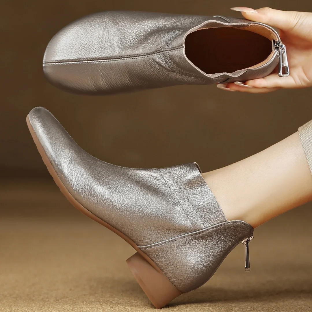 

2025 New women's sheepskin round toe back zip flats autumn ankle boots 3cm round low heel casual female soft comfort short boots