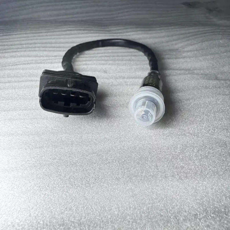 For QJMOTORs Motorcycle Accessories QJ125T-27G Exhaust Pipe Oxygen Sensor