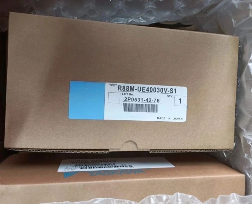 

Brand New Original R88M-UE40030V-S1 AC Servo Motor In Box Fast Delivery