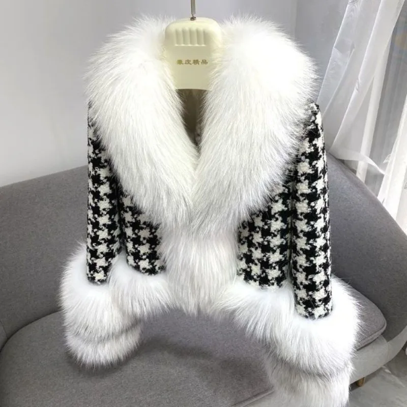 2023 Winter New Women Faux Fox Fur Coat Fashion Patchwork Slim Short Warm Outwear Female Temperament Casual All-match Outcoat