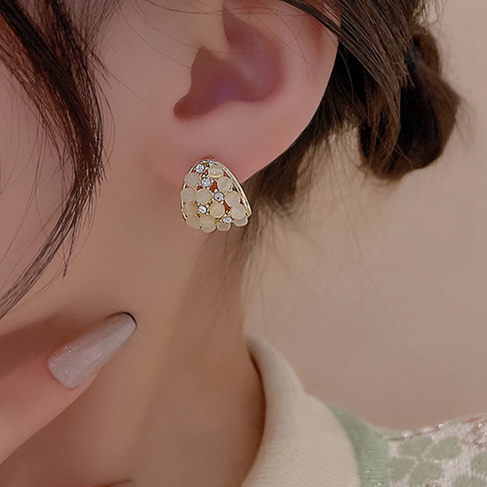 

Opal Earrings for Women Aesthetic Decorative Golden Stud Earrings Dainty Unique Trendy Jewelry Gift Wedding