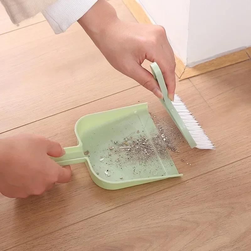 

Mini Cleaning Brush Wall-Hung Small Broom Mini Pretend Montessori Materials Dustpan Desktop Sweeper Garbage Cleaning Shovel