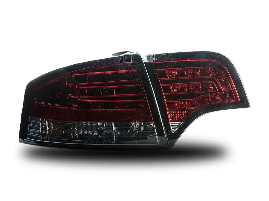 Produzione di luci posteriori per sistema di illuminazione automatica Fanali posteriori modificati con annerito su rosso con fumo per Audi A4 B7 2005-2008