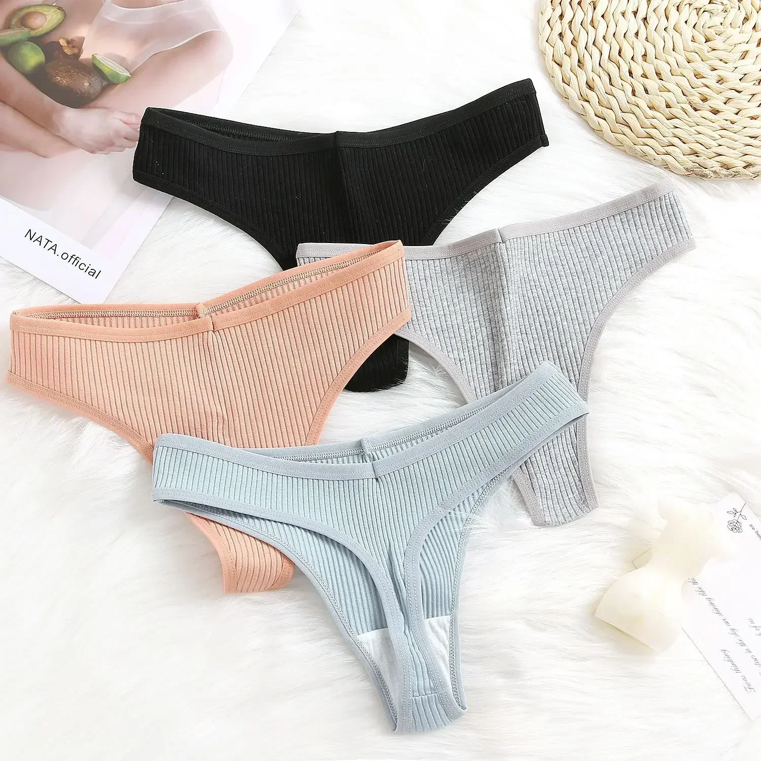 

Women's Panties Seamless Ribbed Thongs Low Waist Underpants Comfortable Cotton G-strings Solid Color Underwear Female Lingerie