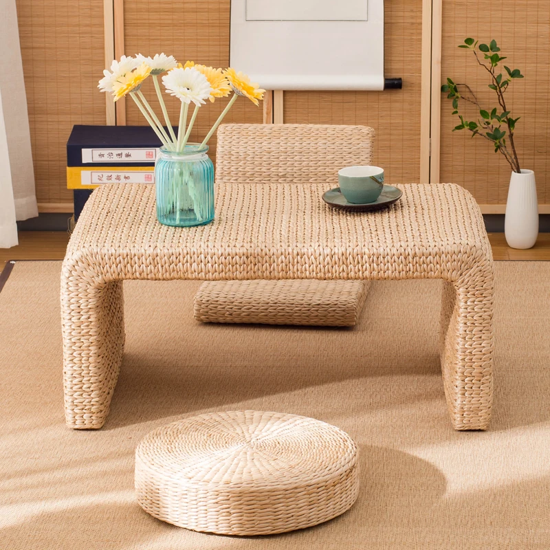 The product can be customized.Simple solid wood, straw and rattan tatami mat coffee table, bay window table, tea ceremony