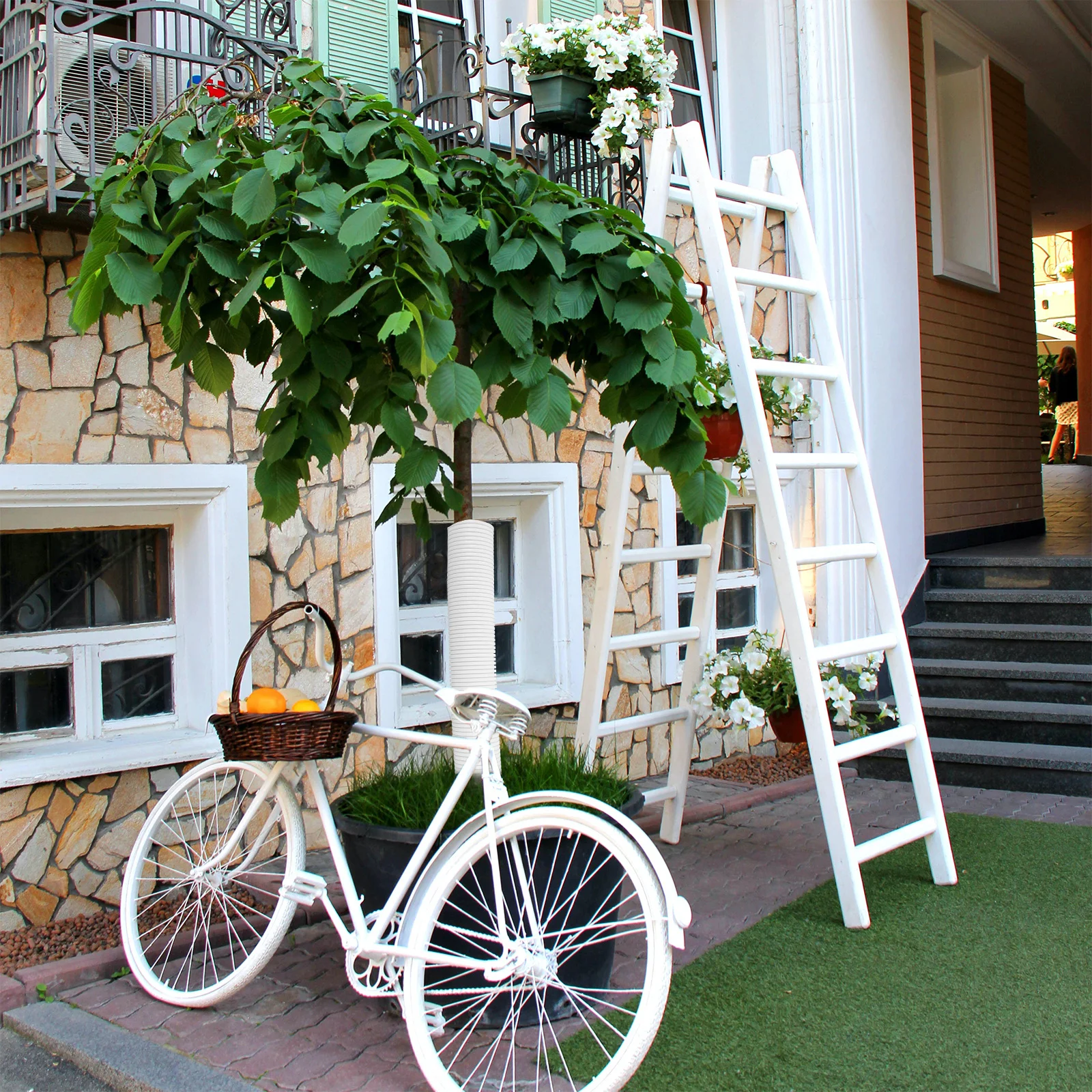 

4Pcs Spiral Tree Trunk Protector PVC Garden Tree Guards for Bark Protection Outdoor Indoor Use Squirrel Deer Dog Barrier