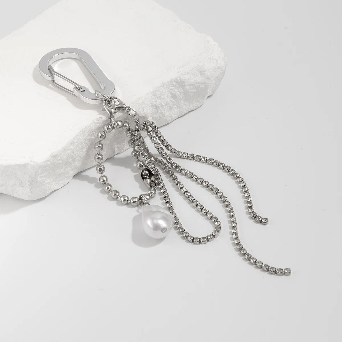 Ingemark Exquisite Imitation Perle Anhänger Brieftasche Kette Frauen Trendy Einfache Splitter Farbe Perle Kette Schlüsselbund Täglichen Geschenk Schmuck