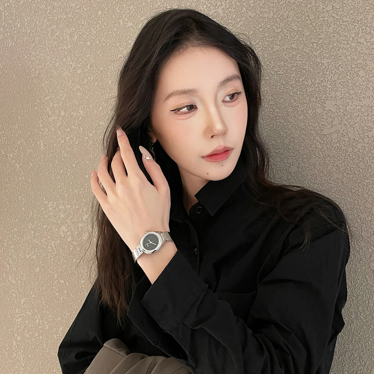 Bracelet watch for women, high value, small and exquisite, ladies' model, 2025 new style, light luxury, niche, high-end women's