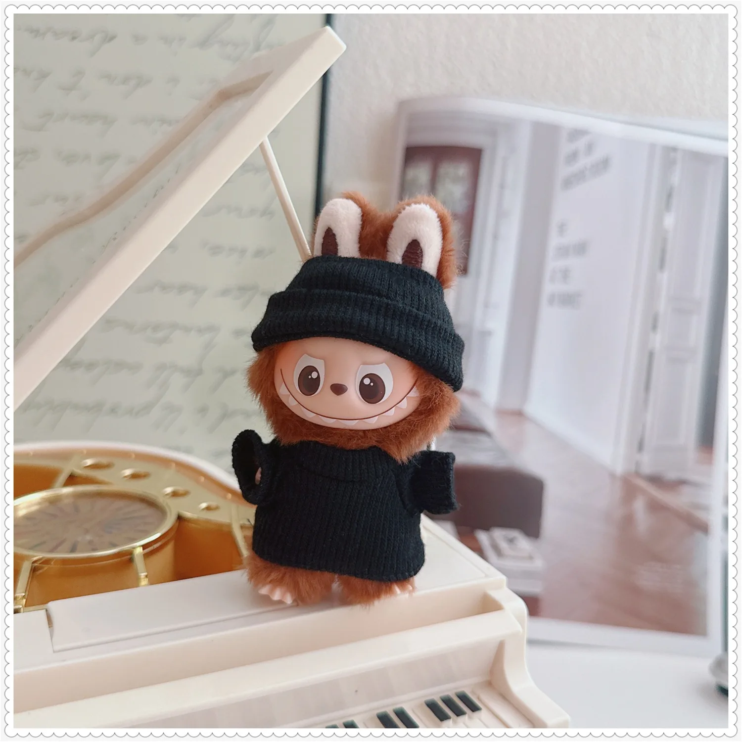 

Clothes For LABUBU 4.0 Gen 10cm Mini Pin For Love Series Doll Outfit Solid Color Ribbed Stretchy Top 2-Piece Set