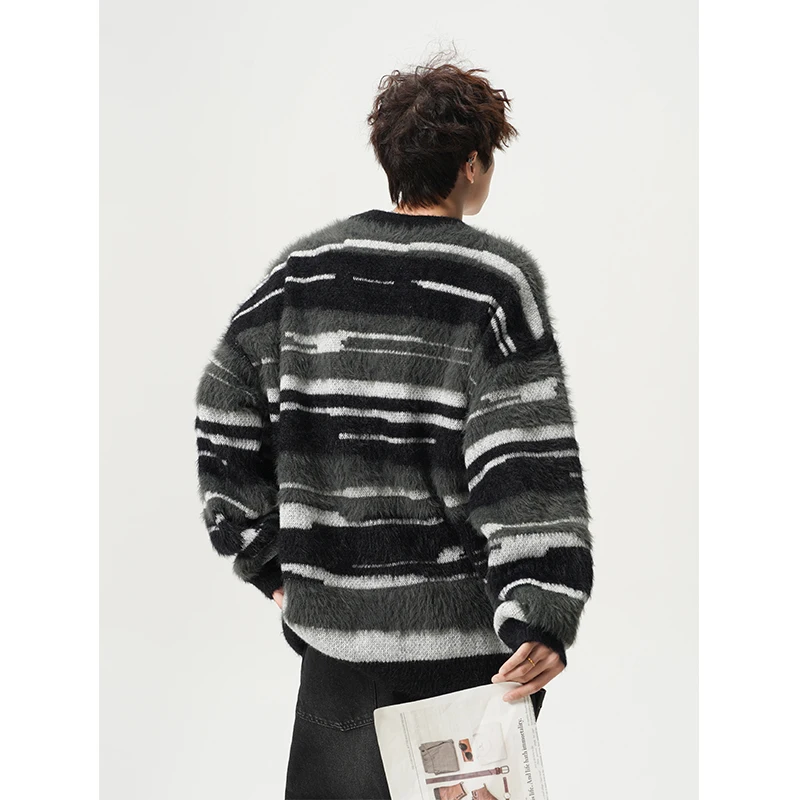 2025 Autumn Winter New Men's Crew Neck Long Sleeve Brown Soft Sweater Loose Casual Daily Striped Black Knitwear