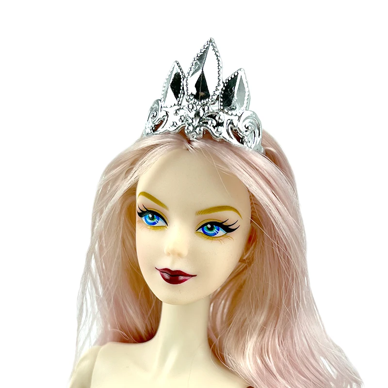 Tiara de corona de plástico aleatoria de varios estilos para muñecas Barbie, accesorios para el cabello de casa de muñecas BJD, juguetes para niños,