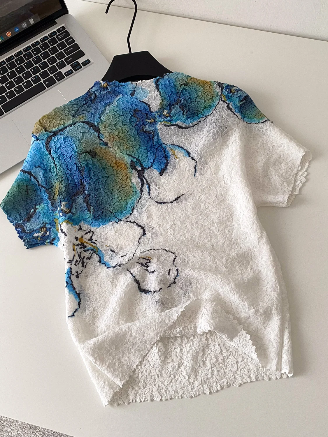 

Breathable Floral Print Loose Short Sleeve Women's Shirt Korean Style Commute Fashion Slimming Design Casual Top