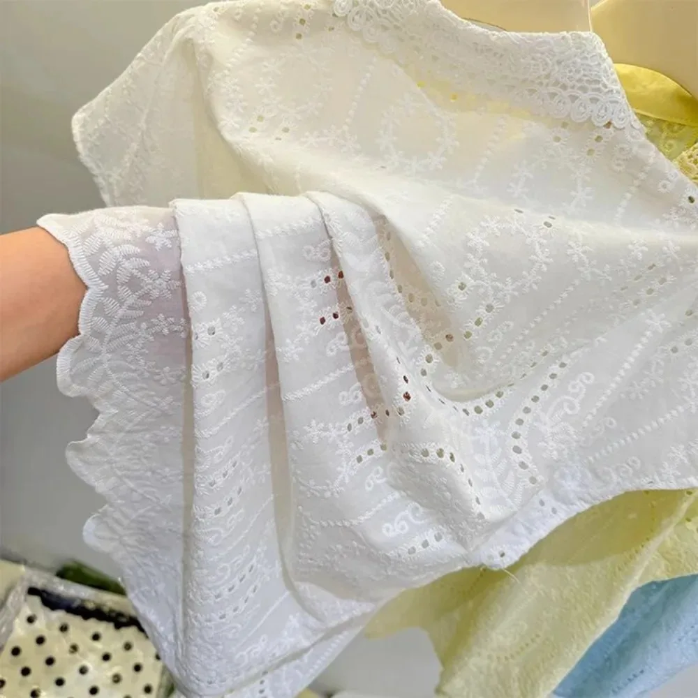 

Новая повседневная блузка с кружевными вставками и коротким отложным воротником, элегантная, приталенная, с вырезами, очаровательная