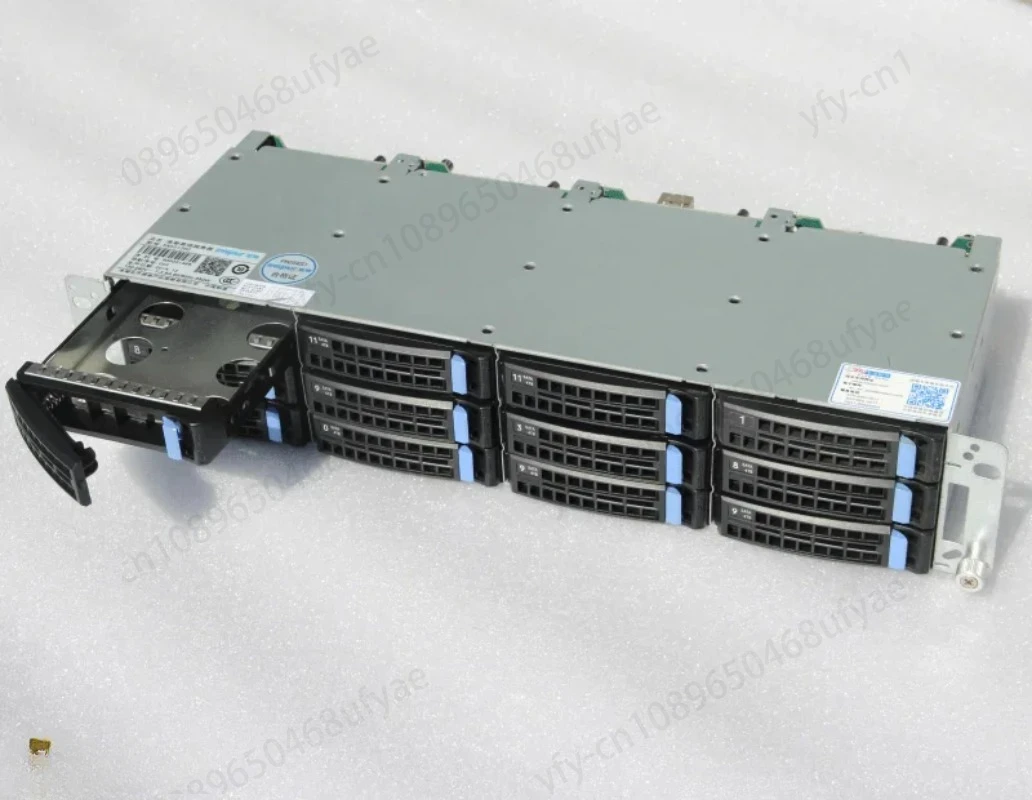 

2022 12 disk 3.5-inch hard disk cage hot plug 8087 interface D-type 4ping power supply SAS/SATA chia