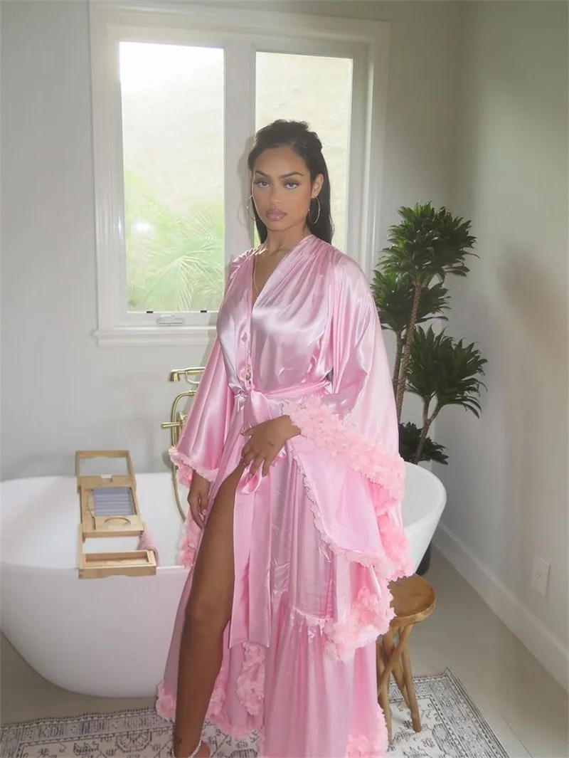 ชุดราตรีผ้าซาตินสีชมพูสำหรับผู้หญิง ชุดคลุมพร้อมเข็มขัด คอวีเซ็กซี่ แขนยาว ชุดคลุมเจ้าสาว ชุดราตรีงานแต่งงาน ชุดนอนสำหรับแขกในงานแต่งงาน สามารถสั่งตัดได้