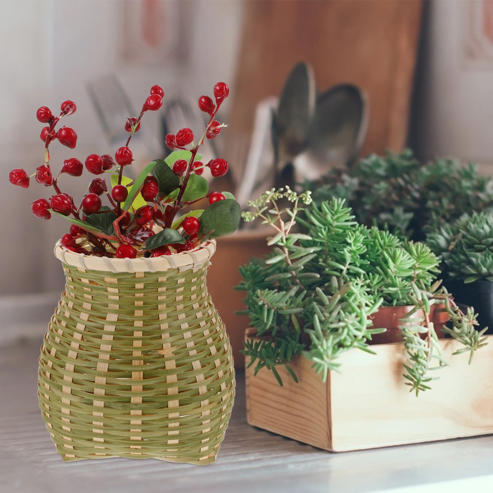 

Bamboo Woven Basket Ethnic Style Small Pack Hand Basket Multi Functional Storage Decorative Fruit Household Items