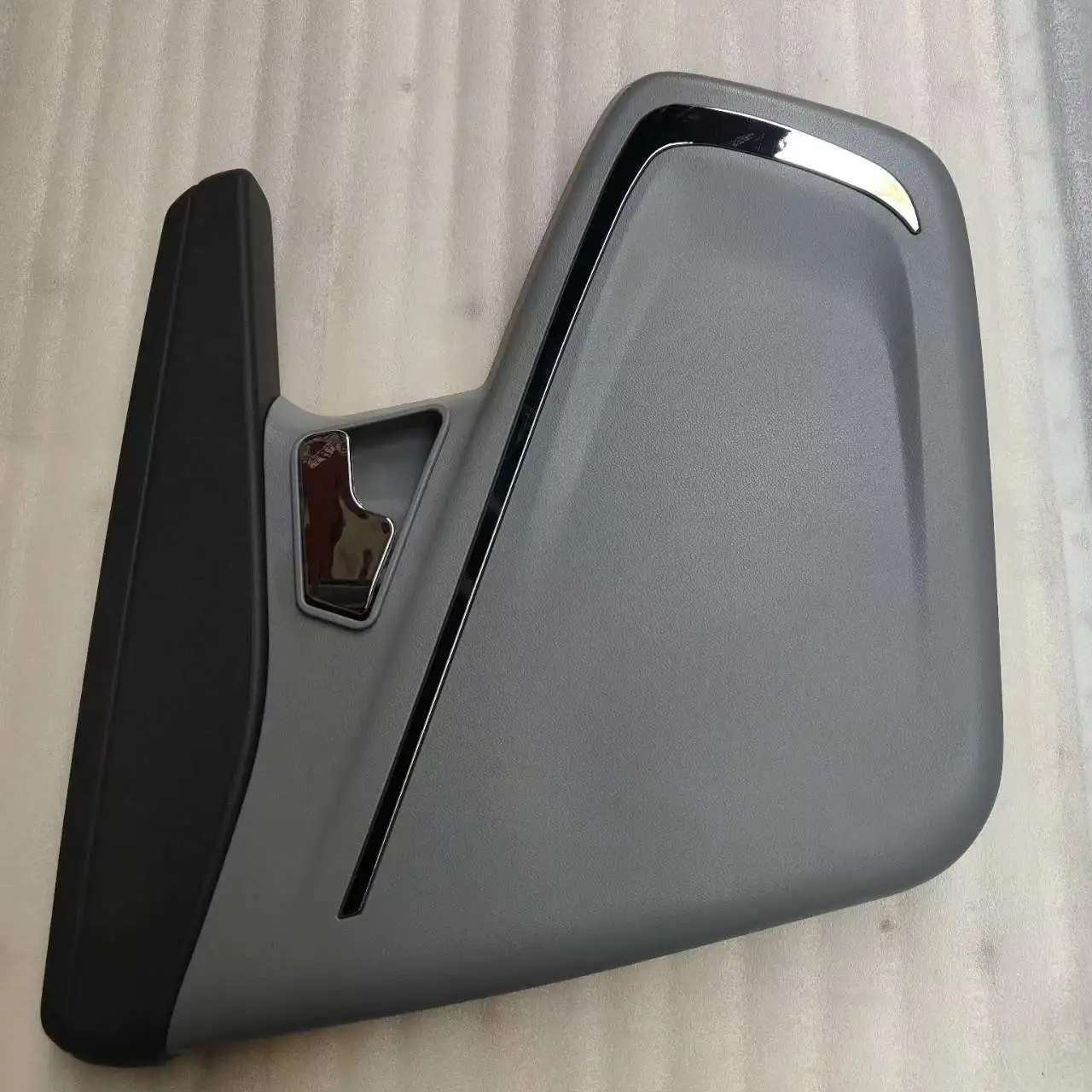 YT02 Semi Enclosed Adjustable Ergonomic Design Luxury Bus Seat Armrest Plastic Waterproof for Commercial Vehicles