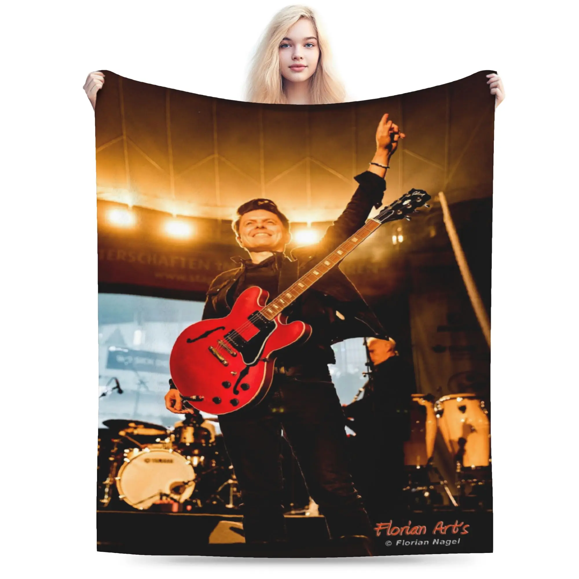 Melting Point BL Throw Blanket for Couch  Fuzzy Soft Plush Blanket 50x60 Inches Multiple Sizes Bedspreads for All Seasons