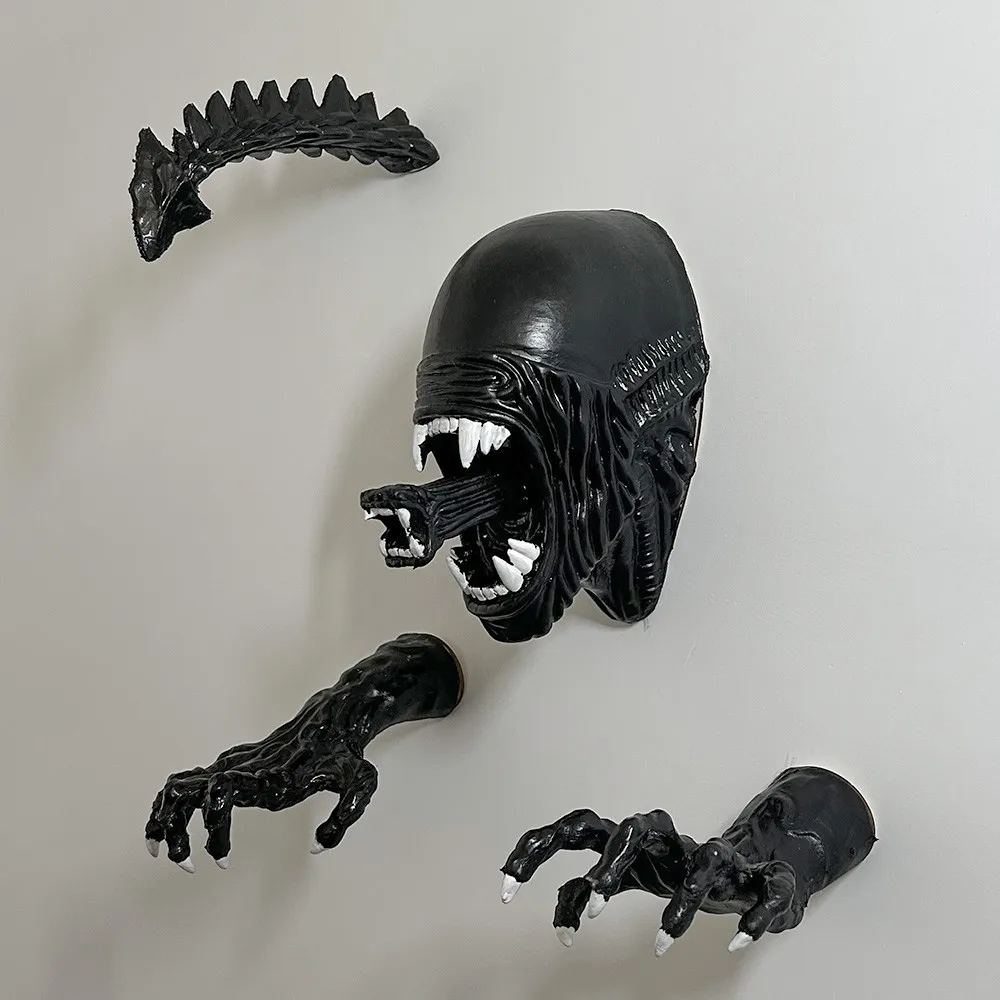 4pcs 2024 New Giant Xenomorph Head Xenomoprh Wall Art Alien Xenomoprh Xenomorph Mask Facehugger Mask Towel Rack Hooks