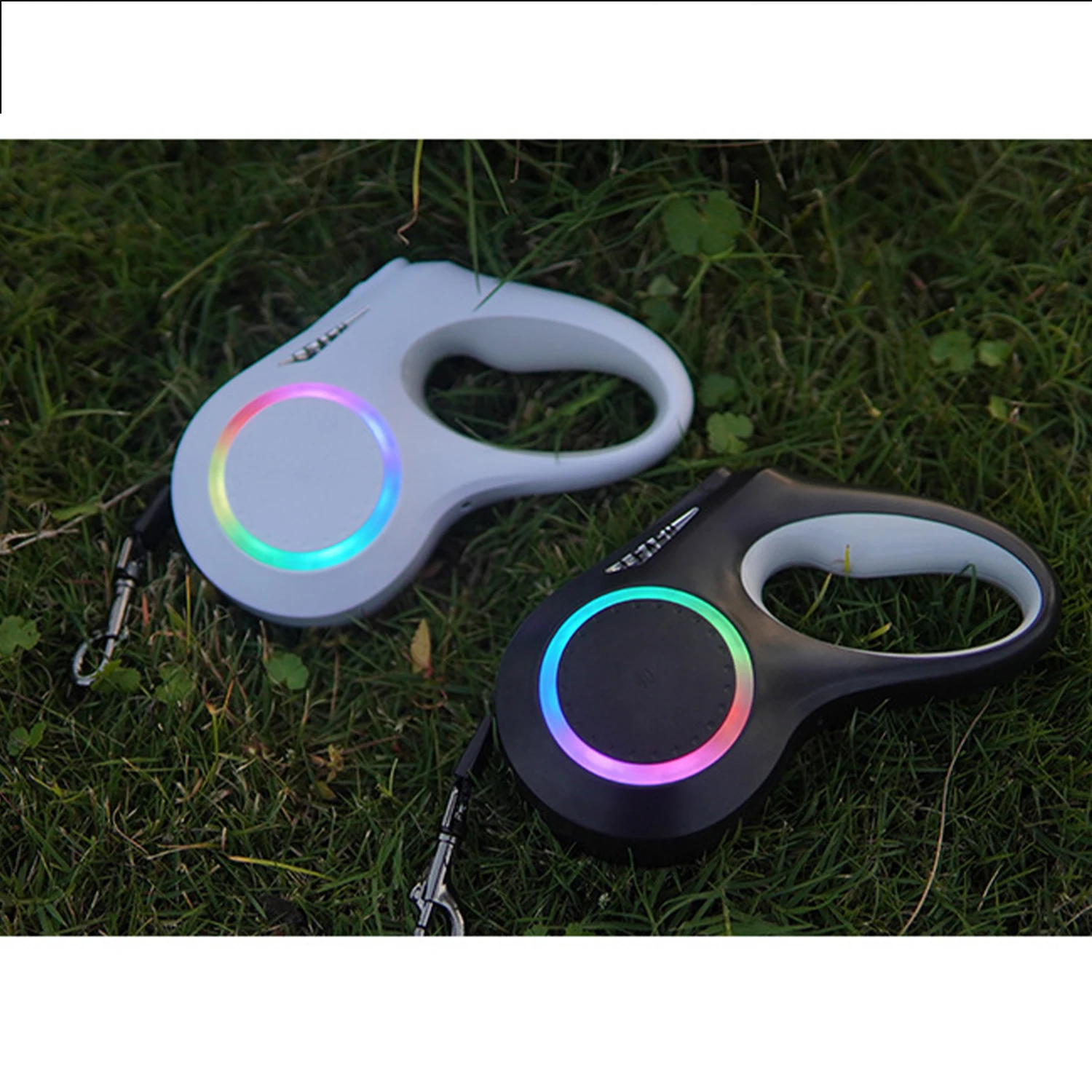 Retractable dog walker Tetractable leash for small and medium-sized dogs With flashligh and ambient light Nighttime safety