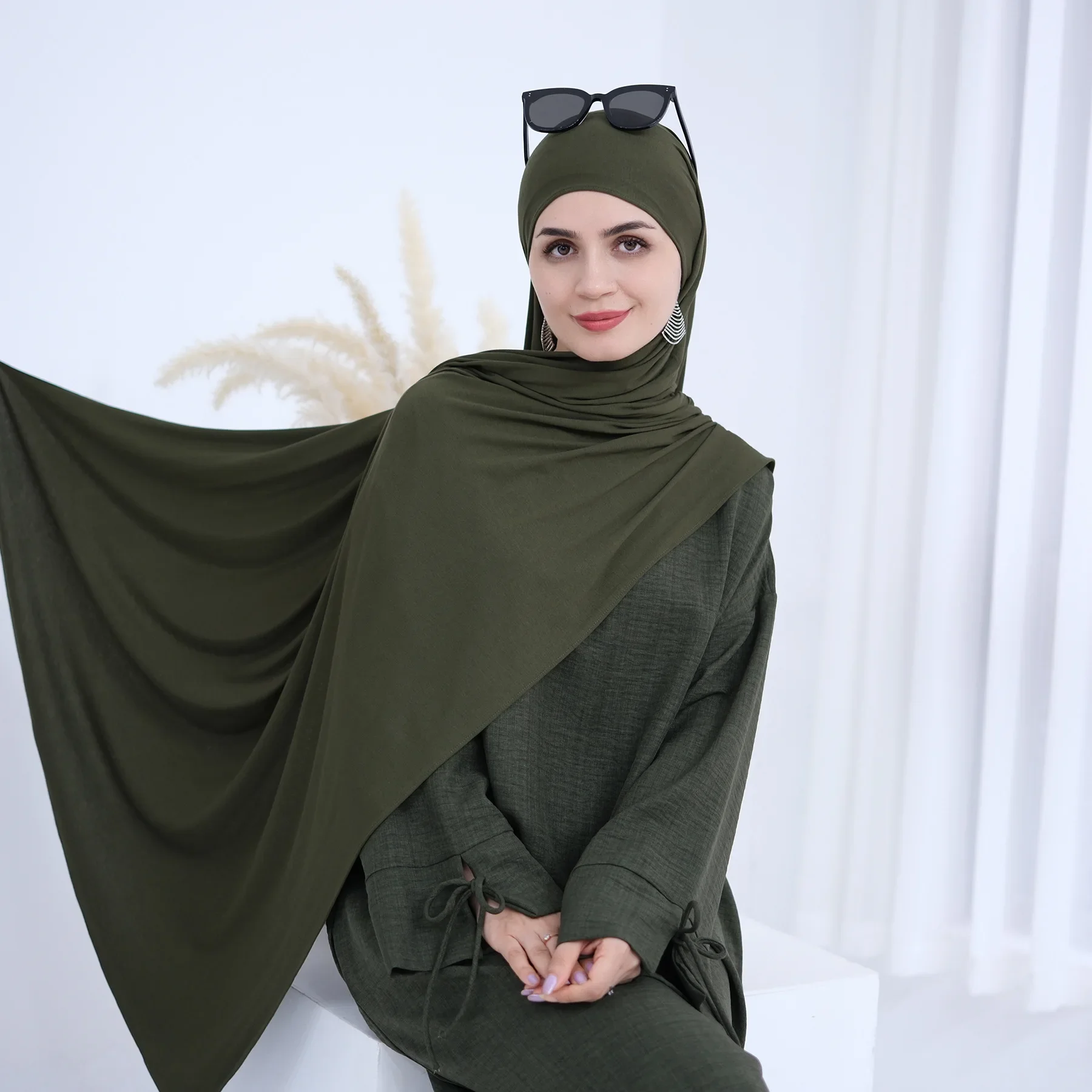 

Джерси, шарф-хиджаб, однотонные мусульманские длинные шарфы, тюрбан, шаль, эластичный модальный арабский платок, повязки на голову, хиджабы, банданы, повязка на голову