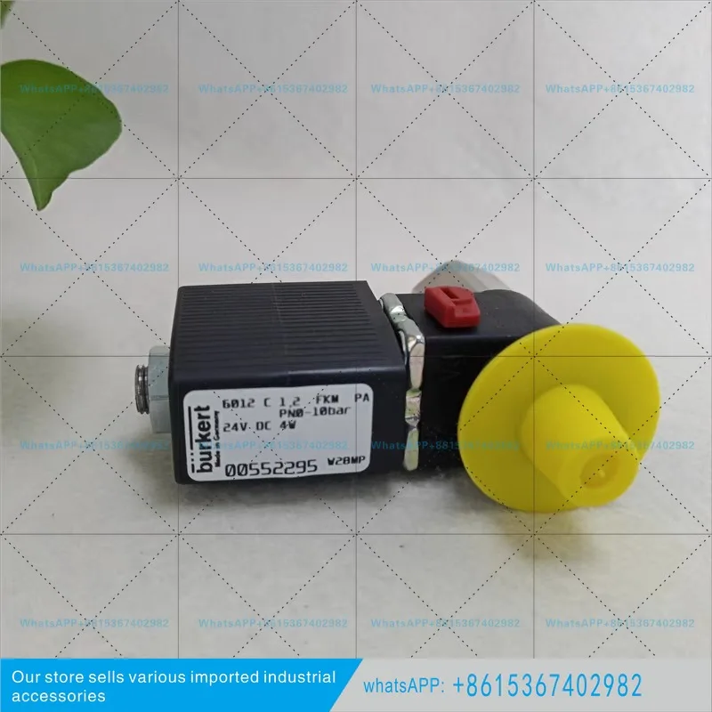 Valve 2 Position 3 Way Solenoid Valve Type 6012 FKM