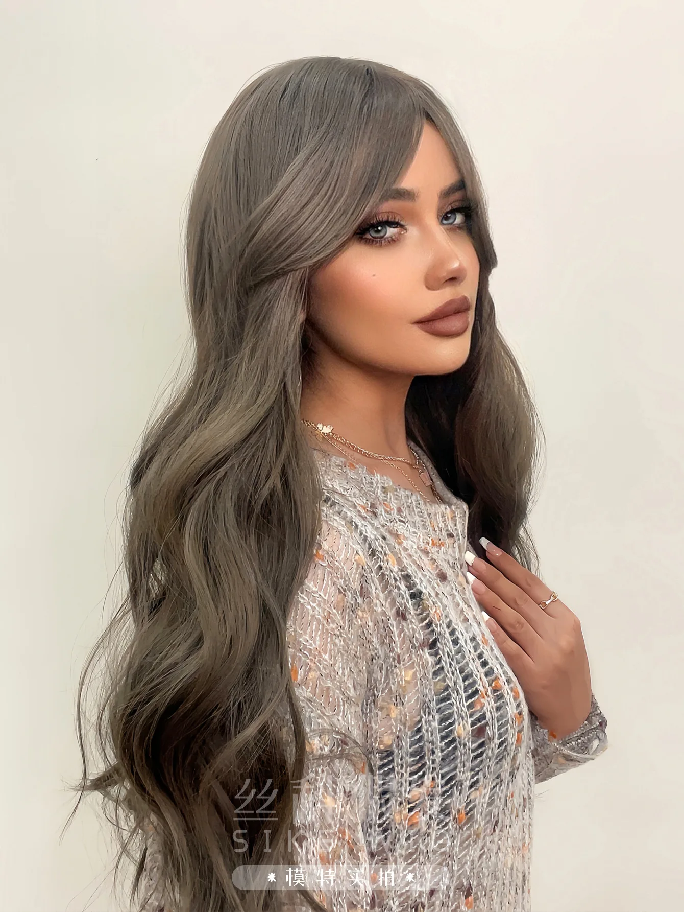 

Парик женский, длинные вьющиеся волосы, серая челка Ци, JK, реалистичная кожа головы, Лолита, натуральная повседневная отделка лица, полный головной убор