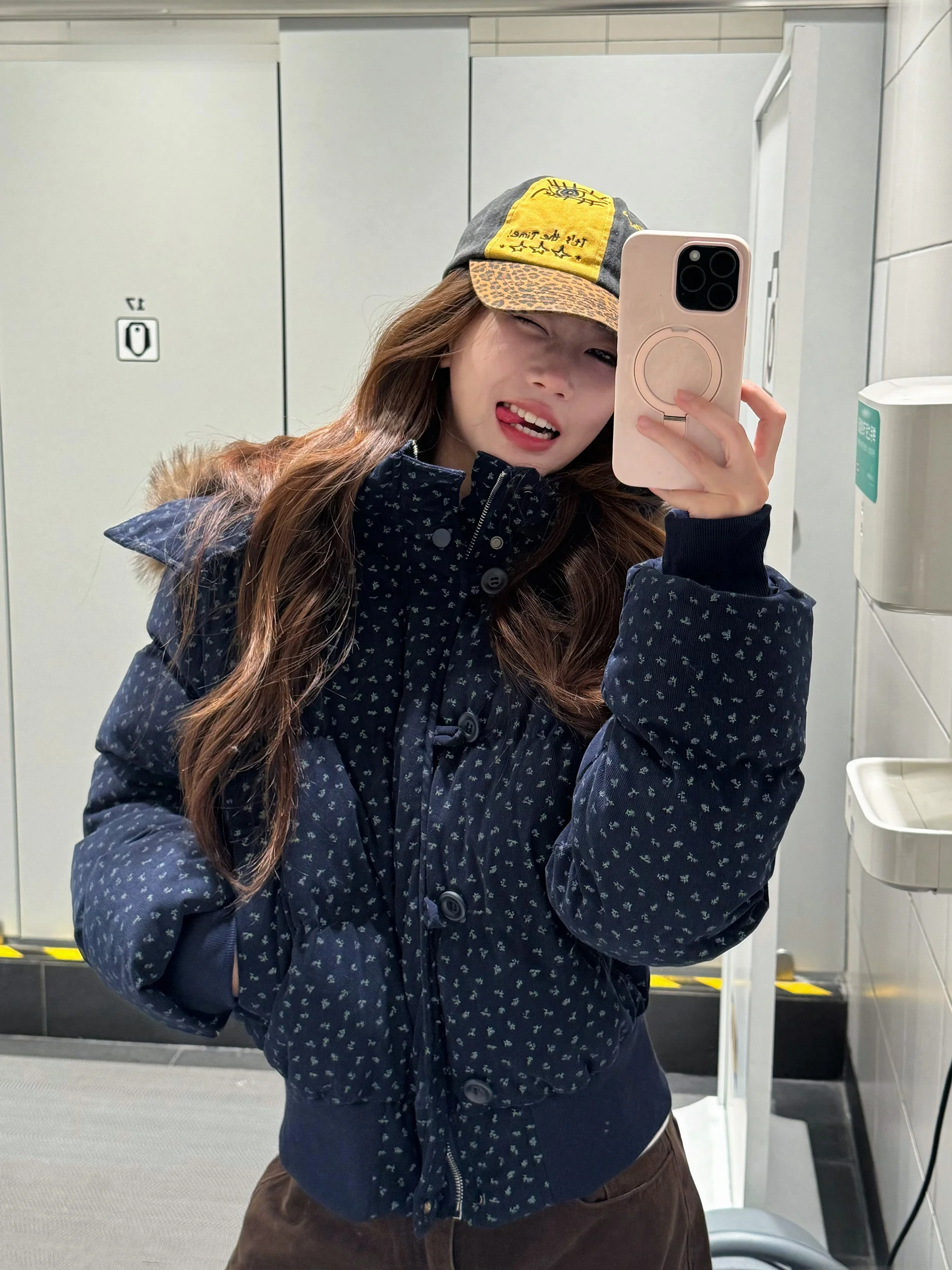 

Женская куртка VINMUK в американском ретро-стиле из вельвета с цветочным принтом, хлопковая, теплая, с меховым воротником, капюшоном, уличная, свободного кроя