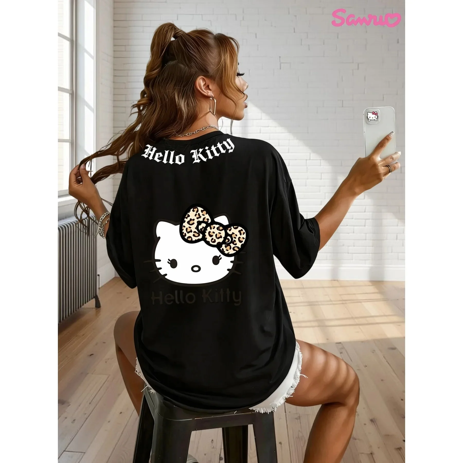 

Sanrio 2026 Summer Comic Form Hello Kitty Image 100% Cotton Printed Casual T-shirt Adult Children Parent-child Top Casual Wear.