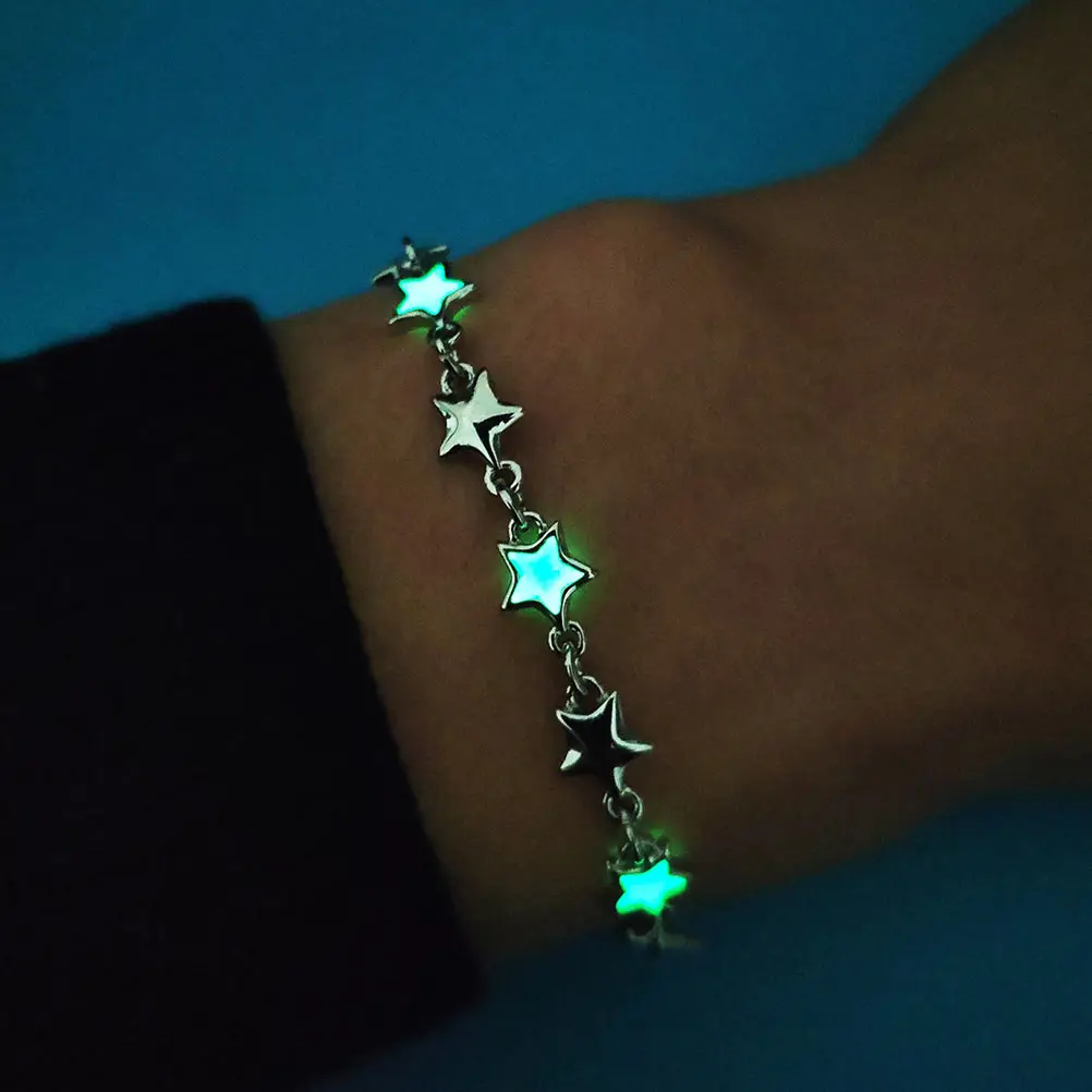 

2 Pcs Glow in Dark Star Bracelet Couples Chain Unique Jewelry Simple Style Bangle Fluorescent Alloy Fashion Hand Accessories