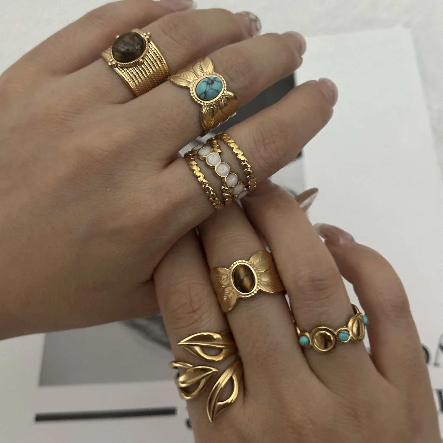 Stainless Steel Simple Tiger Eye Stone Feather Leaf Hollow Open Ring for Women French Vintage Wide Face Finger Ring Jewelry Gift