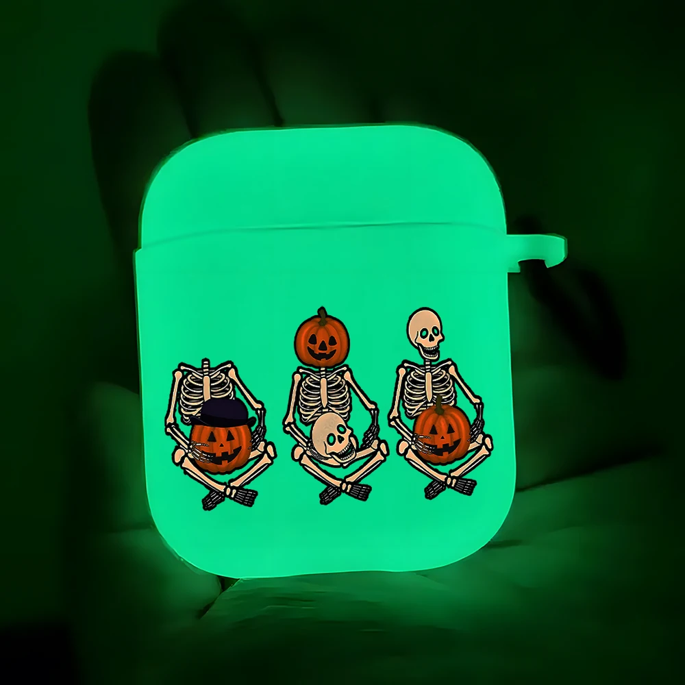 Skeleton Holding Pumpkin Luminous Silicone Earbuds Case for AirPods 4/3/2/1 Earphone Case For AirPods Pro3/Pro2/Pro Soft Cover