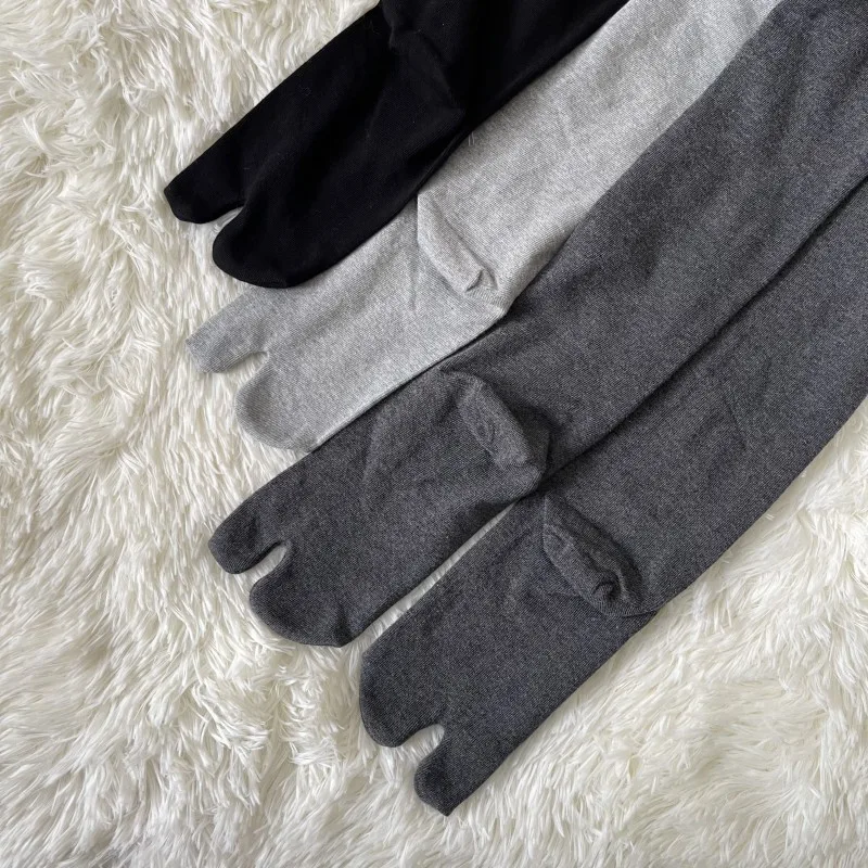 High Quality Combed Cotton Split Toe Woman Leggings Solid Color Comfortable Soft Two-Toed Japanese Women Tabi Long Socks Tights