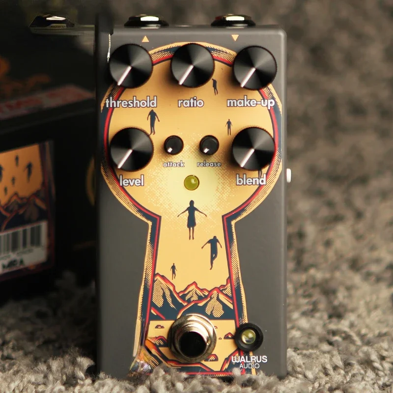 

Optical compression guitar stompbox