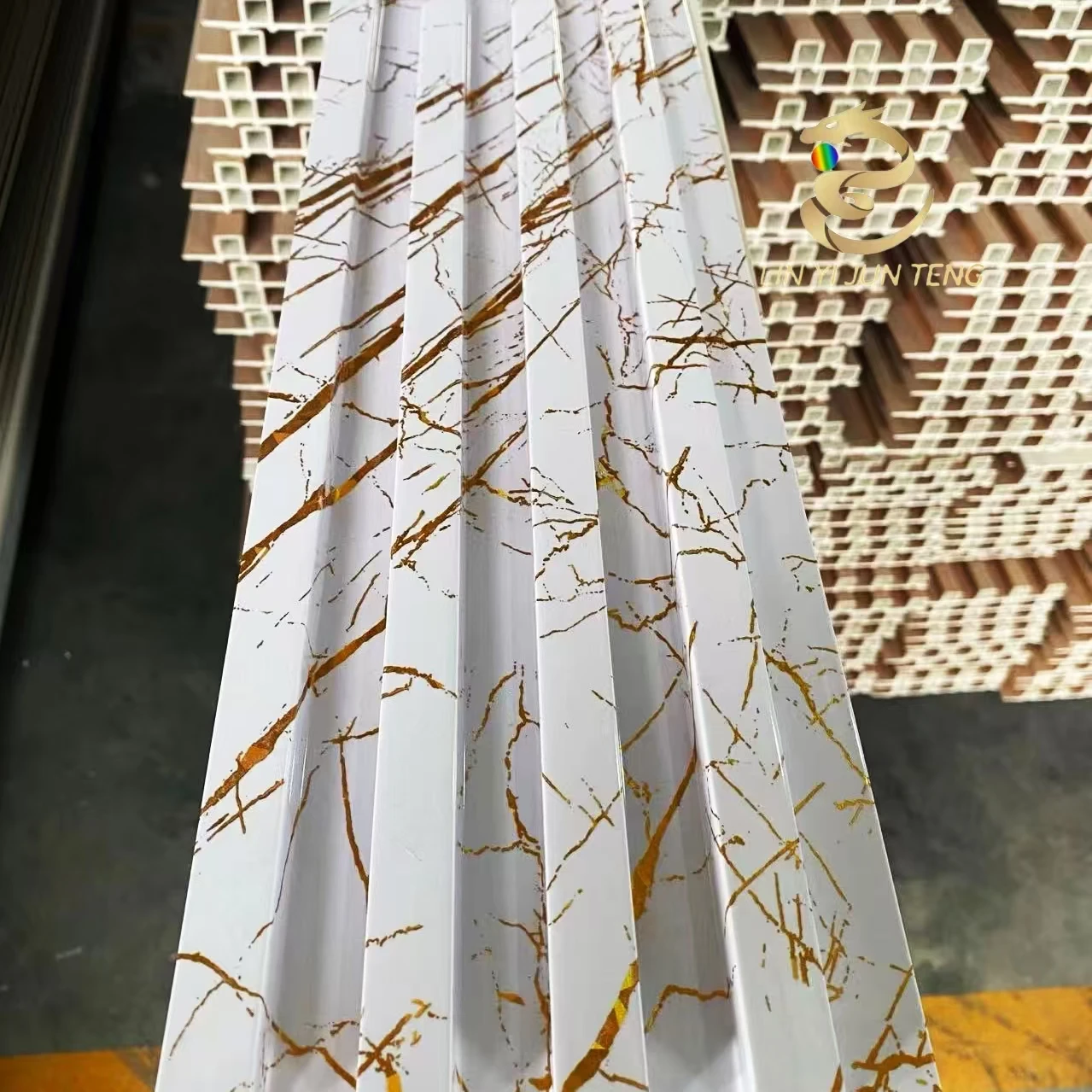 2026 Hot Selling Wpc Wood Interior Decoration Fluted Wall Panels Decorative Slat Wall Wpc Wall Panelpromote sales