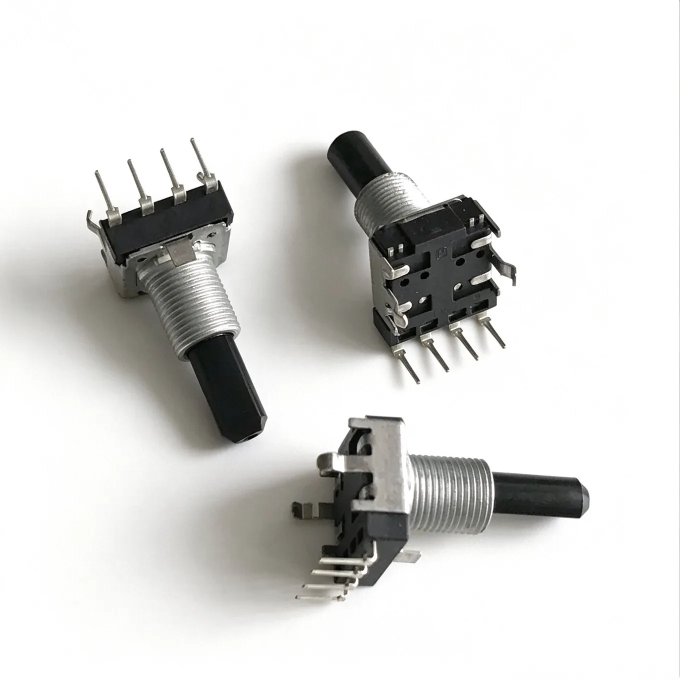 Original New 100% Combination Audio Volume Encoder 24-Pulse R-V300 Amplifier Volume Adjustment Knob 360-Degrees (SWITCH)