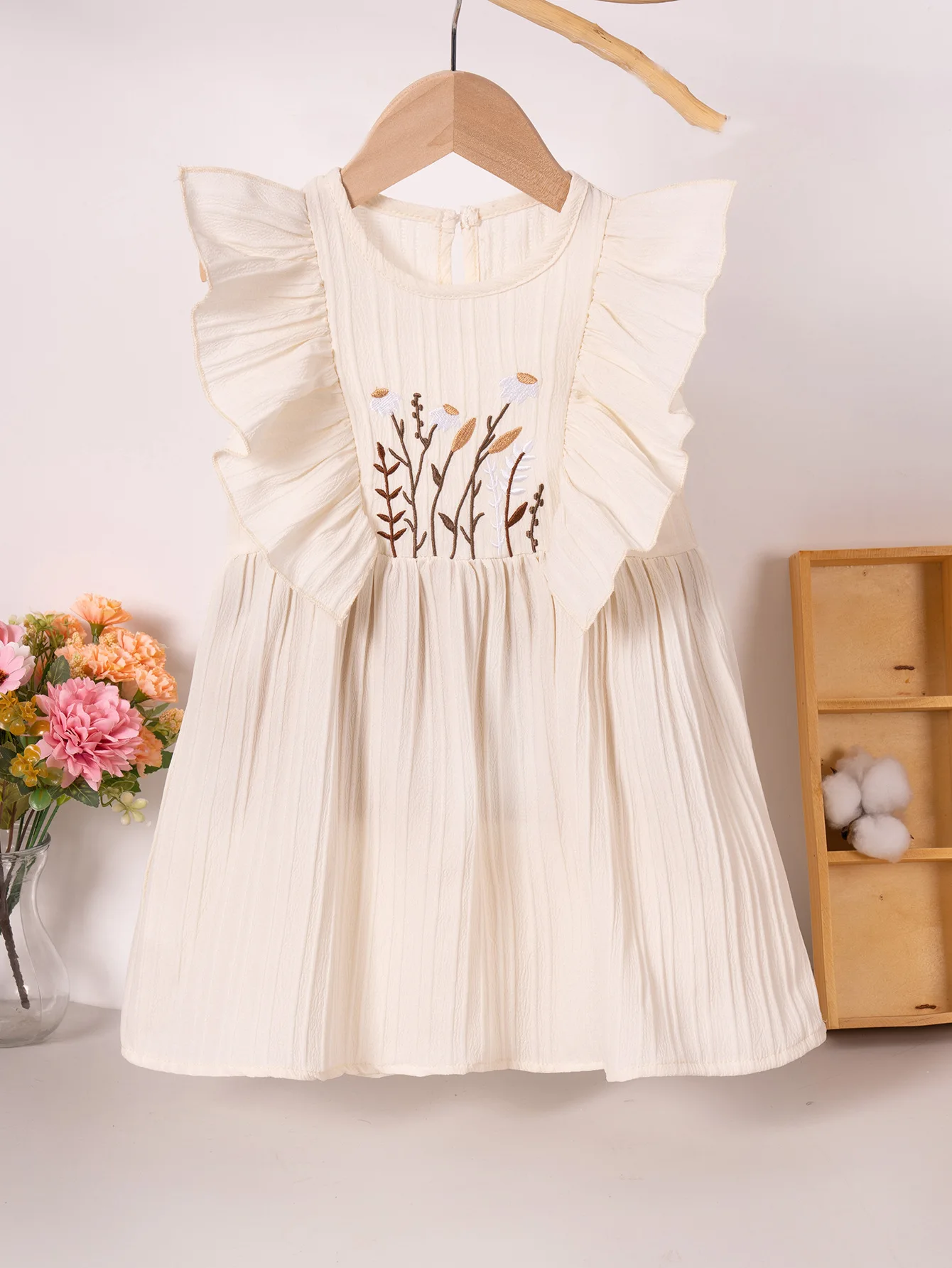 Girls Summer Dress Embroidered Floral Print Cap Sleeves Round Neck Pure Color Sweet Countryside Style for Ages 3-8