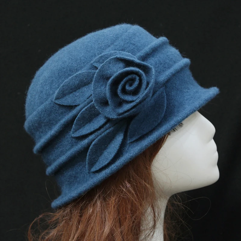 New Middle Aged Ladies Wool Hat Mom Hat Beret Autumn Winter Warm Women\'s Vintage Elegant Flower Knitting Basin Cap Flat Caps