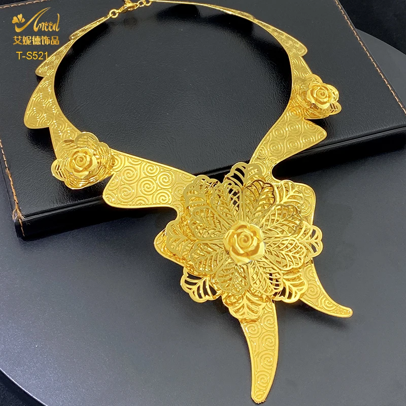 ANIID Dubai Set di gioielli placcati in oro 24 carati a forma di fiore per le donne gioielli di moda progettati Set di braccialetti con collana