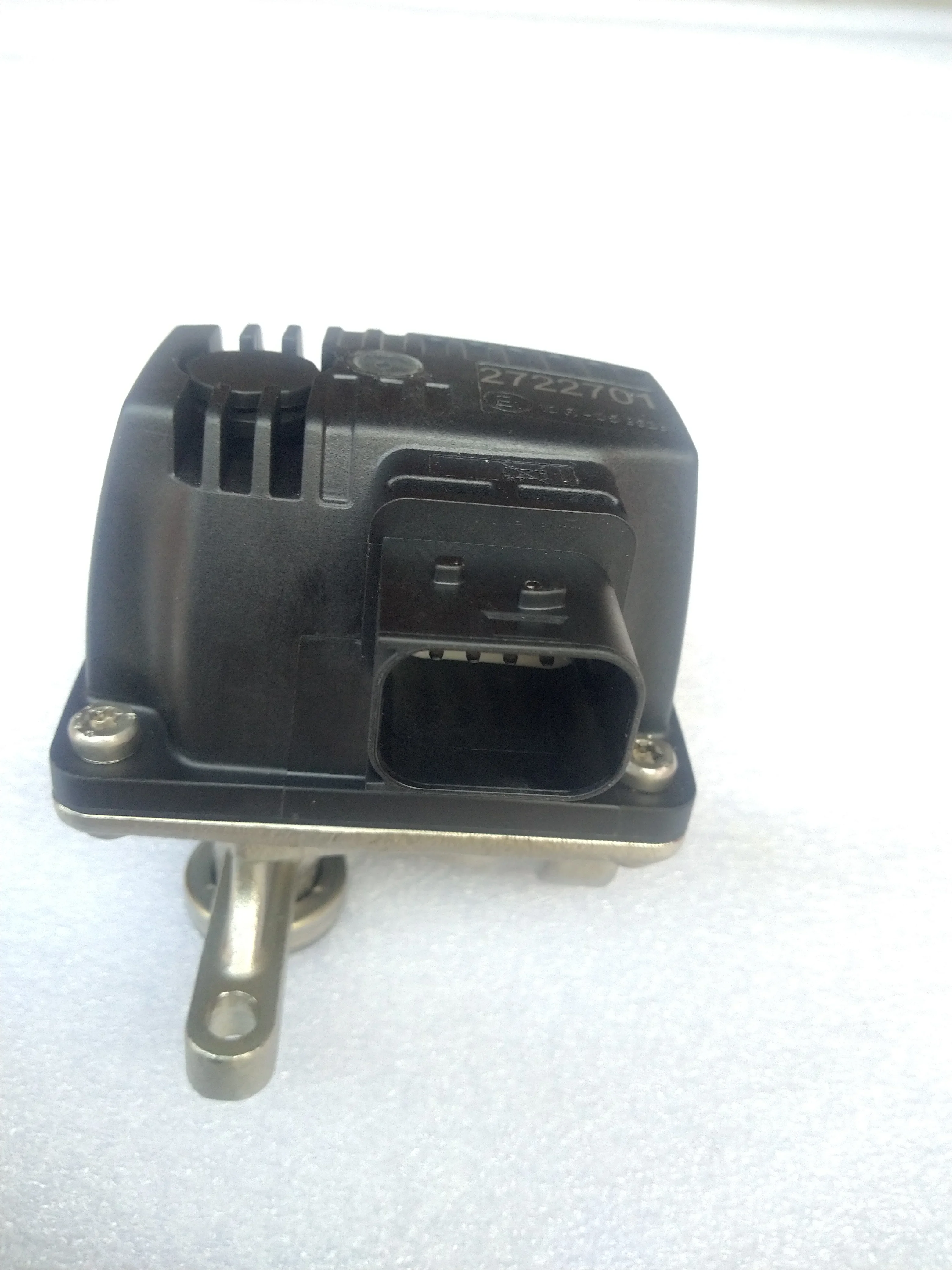 2722701 NOVO OEM DEF DOSER INJETOR ADBLUE INJETOR para caminhões Europe