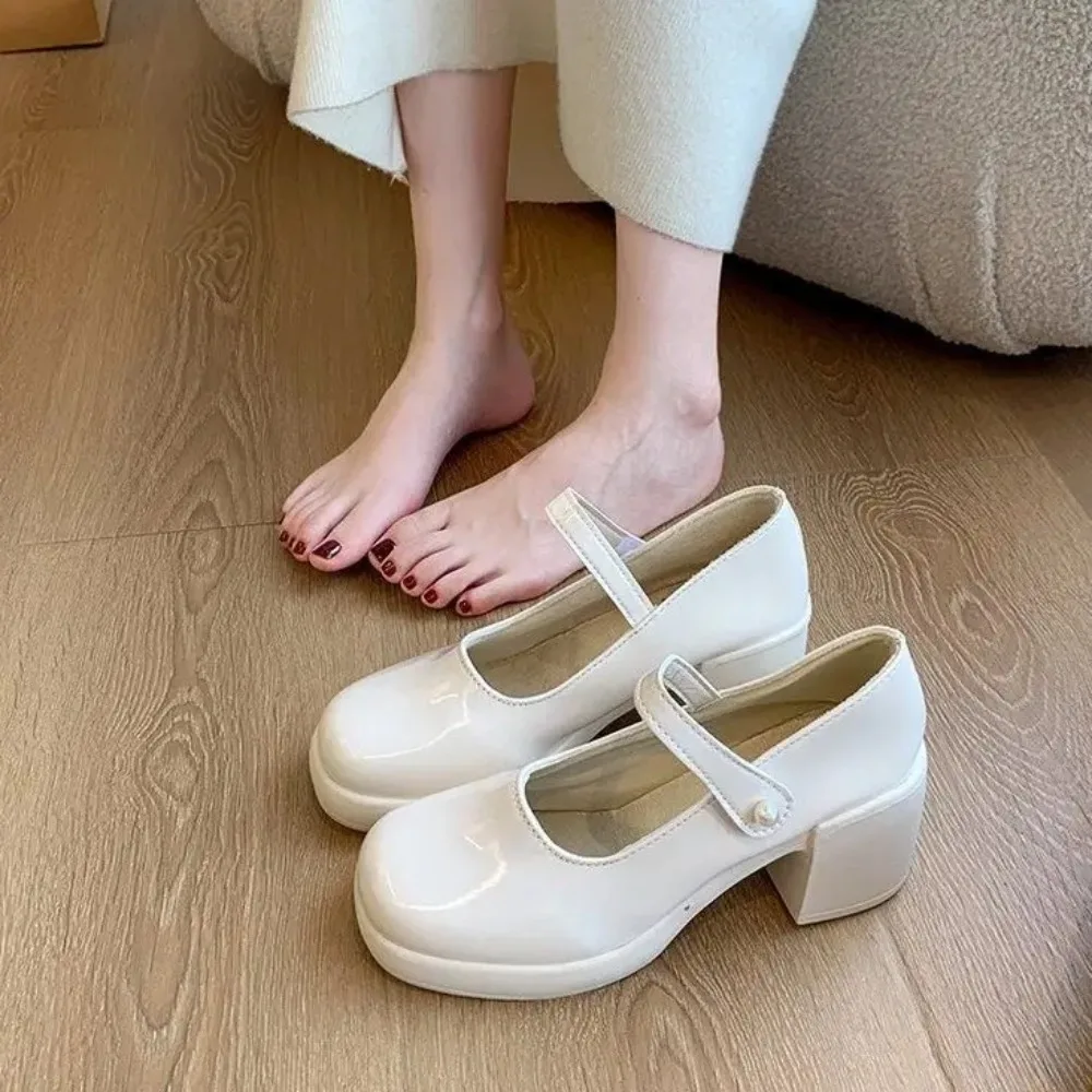 Chic punta quadrata scarpe con tacco alto fibbia alla caviglia scarpe Lolita con tacco in pelle solida décolleté con plateau JK scarpe Mary Jane donna