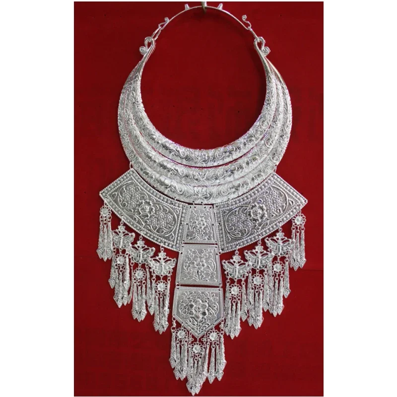 Hmong Necklace Pendant Jewelry Traditional Miao Silver Collar Chinese Folk Style Collier Hmong Accessories