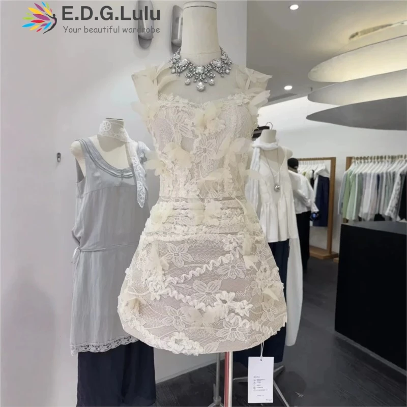 EDGLuLu Sexy Backless V-Neck Sleeveless 3d Flower Splicing Lace Embroidery Suspender Dress+Shorts Outfits Two Piece 0526