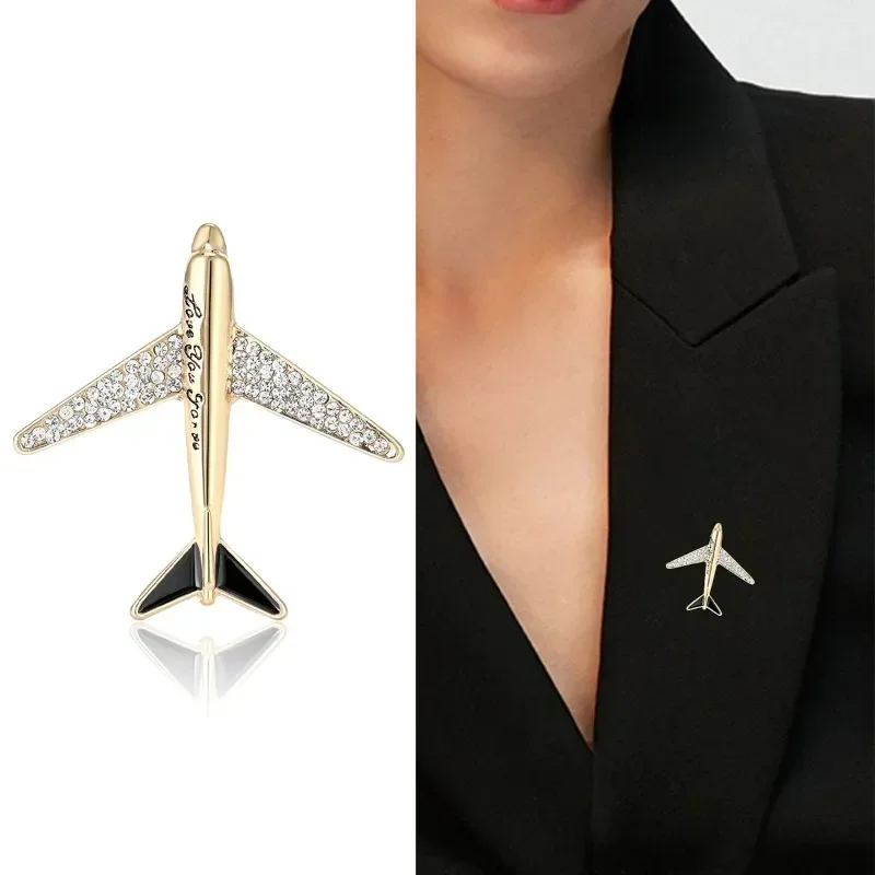 

High-end Rhinestone Aircraft Brooch Fashion Alloy Airplane Lapel Pins for Women and Men Luxulry Jewelry Badge Accessories