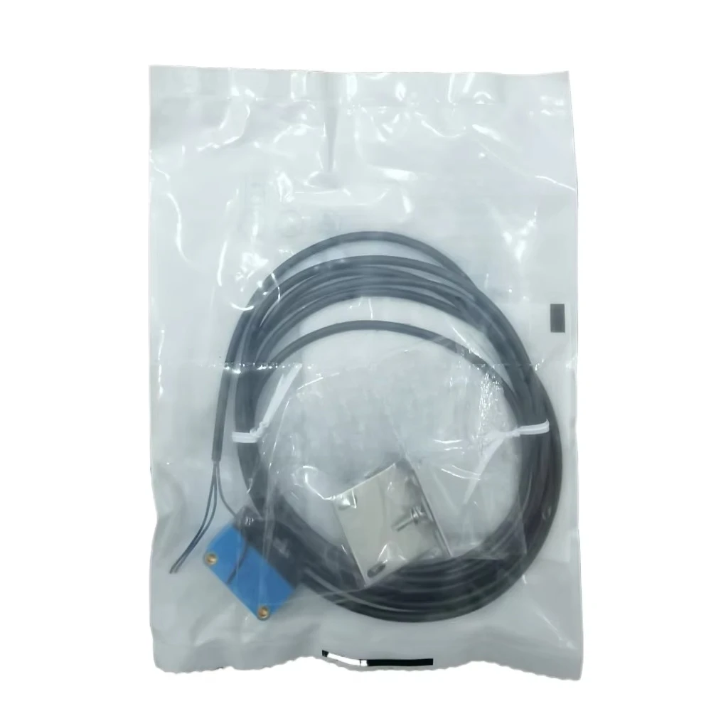 

GTB6-P1212 GTB6-N1212 Diffuse Reflection Photoelectric Sensor Photoelectric G6 Square Sensor Direct Outlet Type Sensor