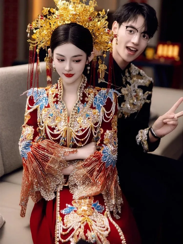 Velvet wedding dress new large-sized phoenix crown and red for the ceremony