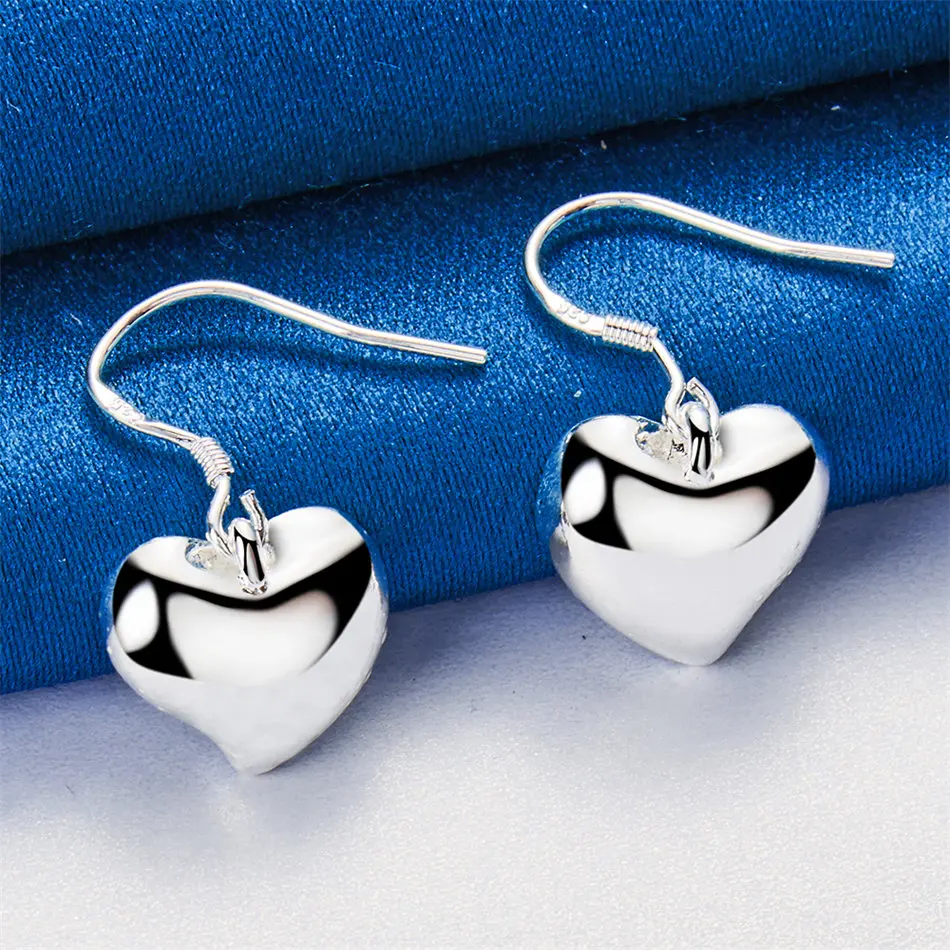 

1 pair of 925 sterling silver exquisite bright face heart-shaped earrings for women's wedding jewelry charm engagement gift