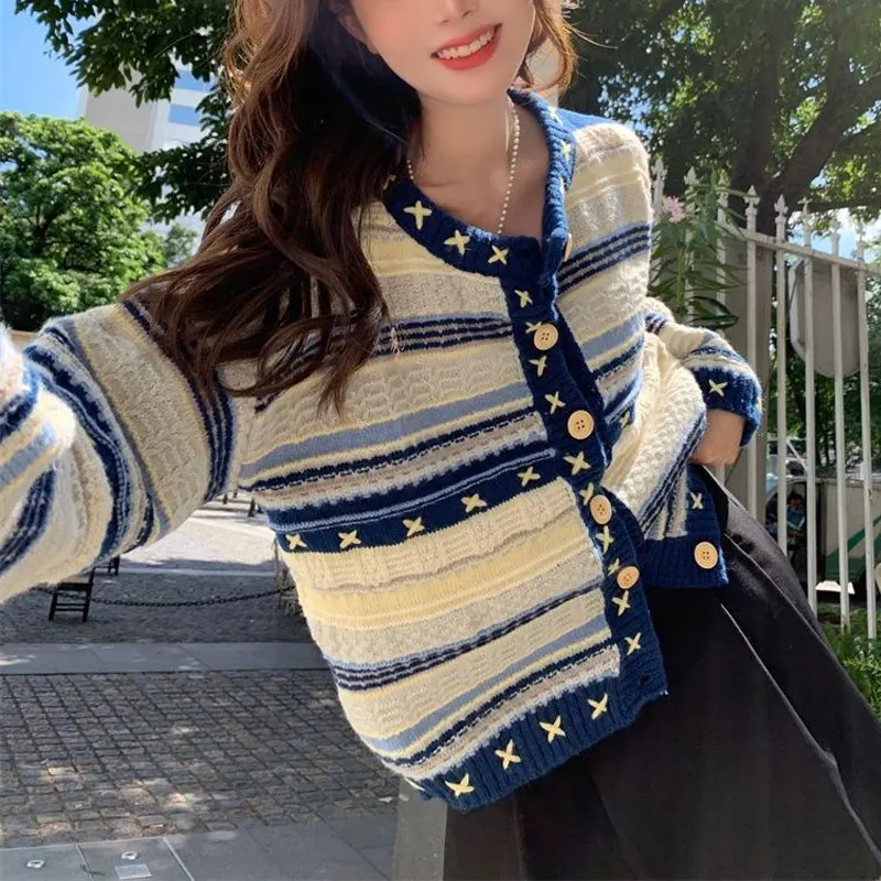 Cardigan solto de malha listrada cor vintage, roupas femininas elegantes, outono e inverno, o-pescoço, suéteres de peito único